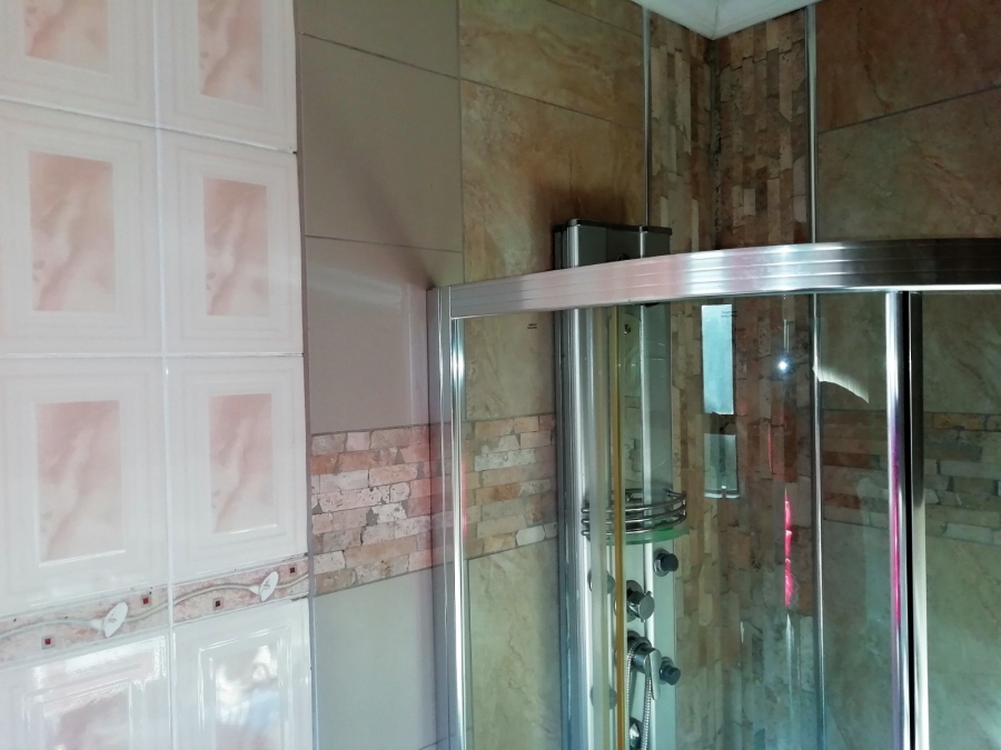 3 Bedroom Property for Sale in Geelhoutpark North West